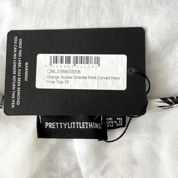 Pretty Little Thing Crop Top NWT - Picture 2 of 5